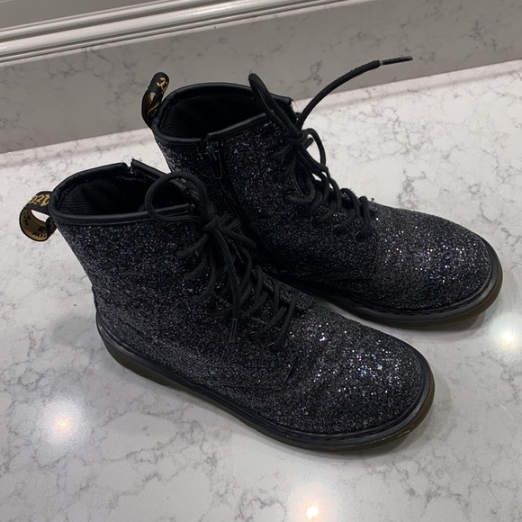 Dr. Martens Doc Martens 1460 Black Glitter Lace Up Boots Women's Size 6 - Picture 3 of 6